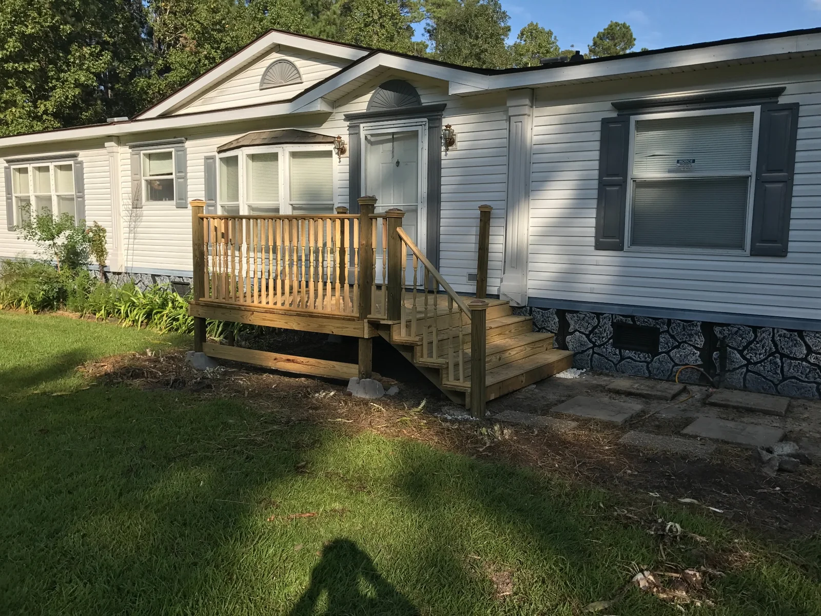 Completed deck and porch carpentry project